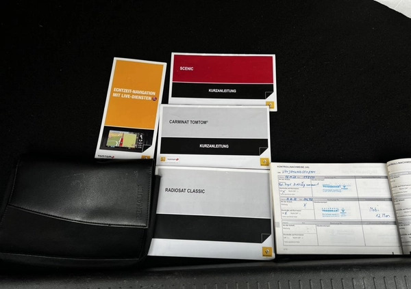 Renault Scenic cena 21900 przebieg: 220000, rok produkcji 2011 z Ćmielów małe 497